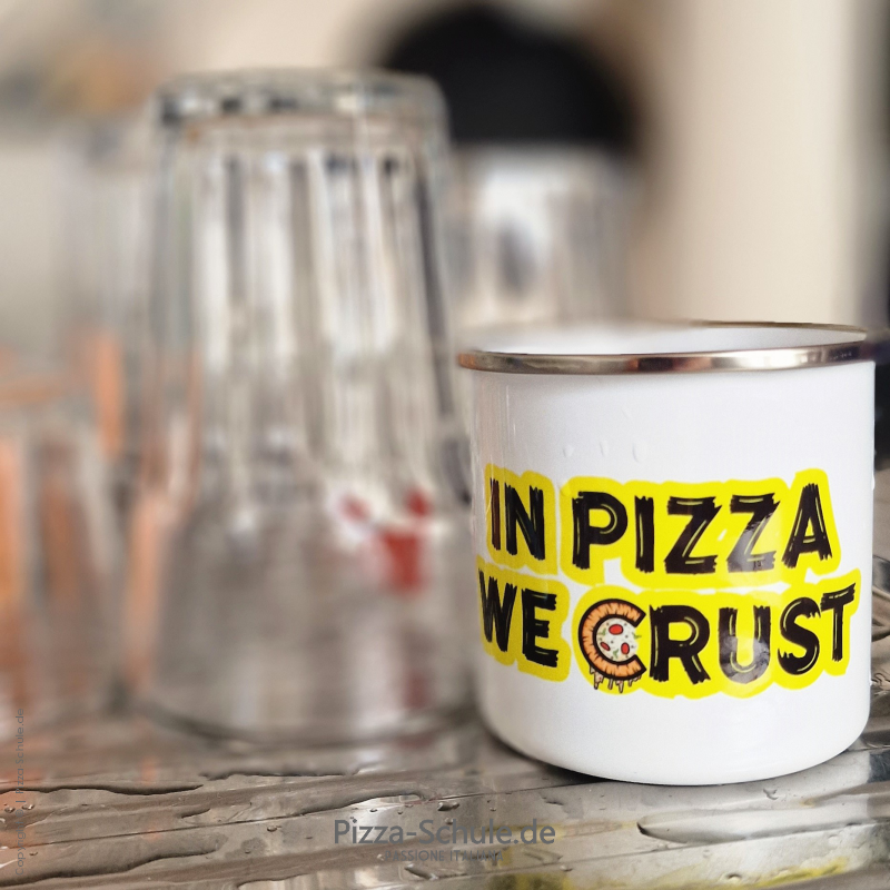 Pizza Tasse In Pizza we Crust