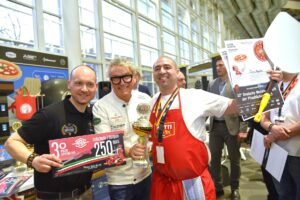 Gewinner der 12. Deutsche Meisterschaft der Pizzabäcker 2025 3 Gewinner der 12. Deutsche Meisterschaft der Pizzabäcker 2025